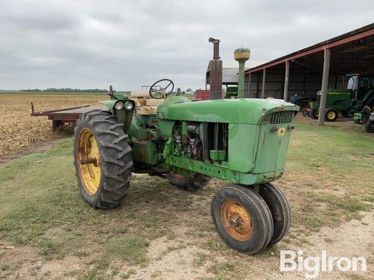 1962-john-deere-3010-image-3
