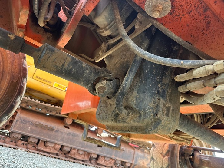 2019-jlg-8042-image-51