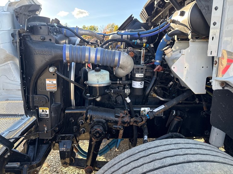 2020-kenworth-t270-image-9