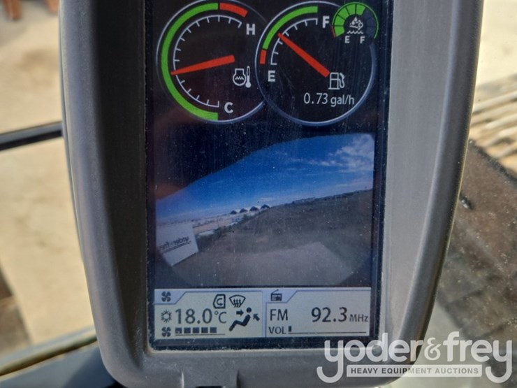 2019-deere-470g-lc-image-82