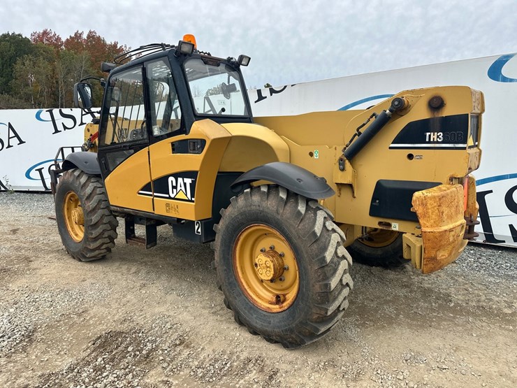 caterpillar-th360b-image-3
