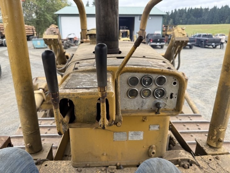 1967-caterpillar-d8h-image-25