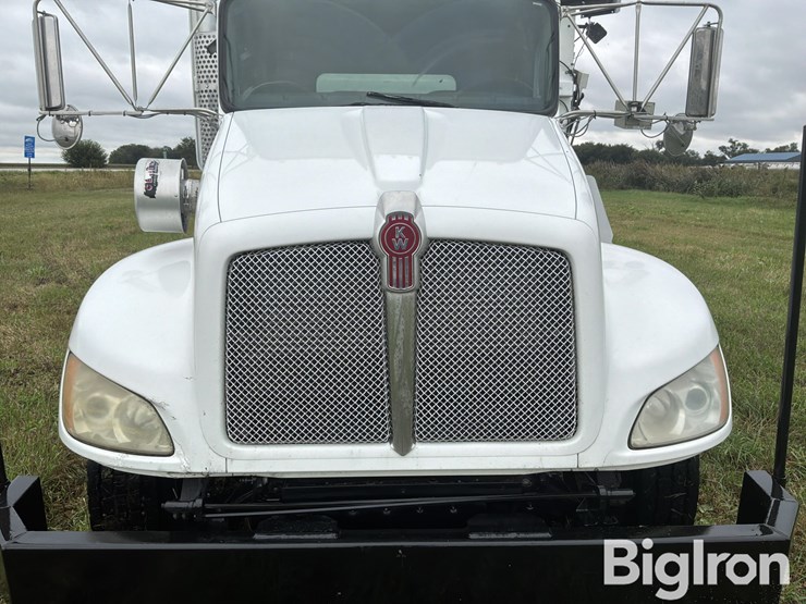 2019-kenworth-t370-image-10