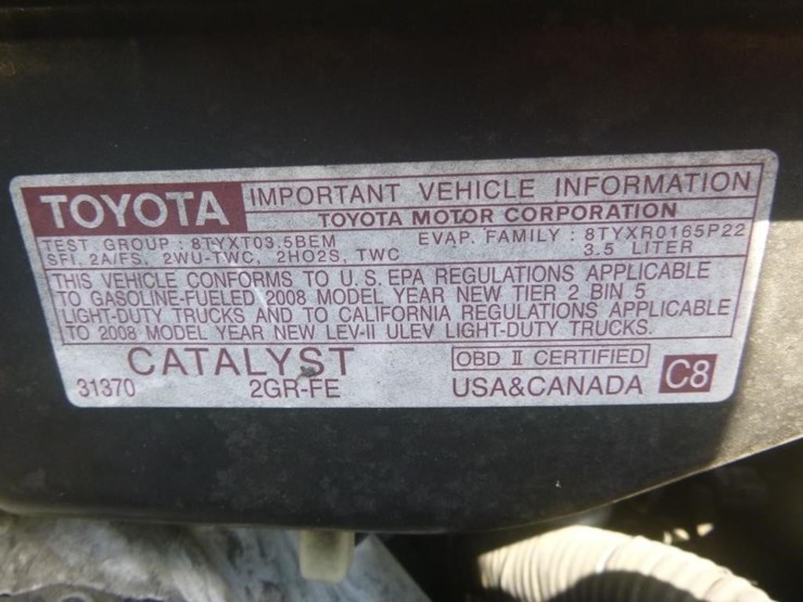 2008-toyota-sienna-image-14