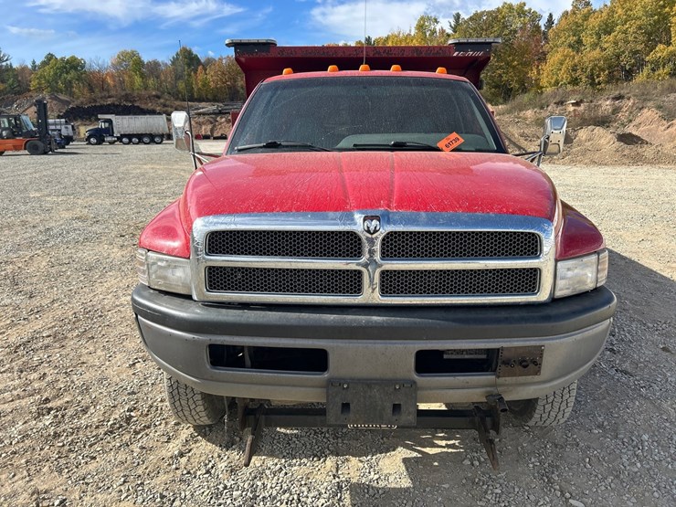 1997-dodge-3500-image-9