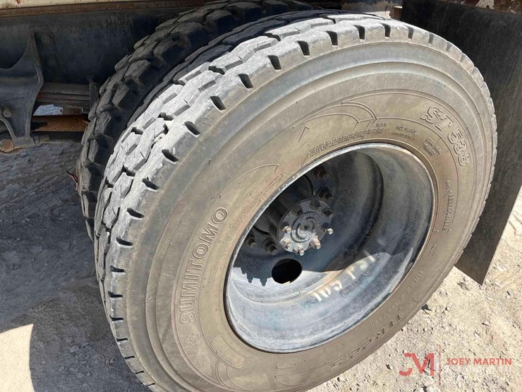 2015-ford-f750-image-7