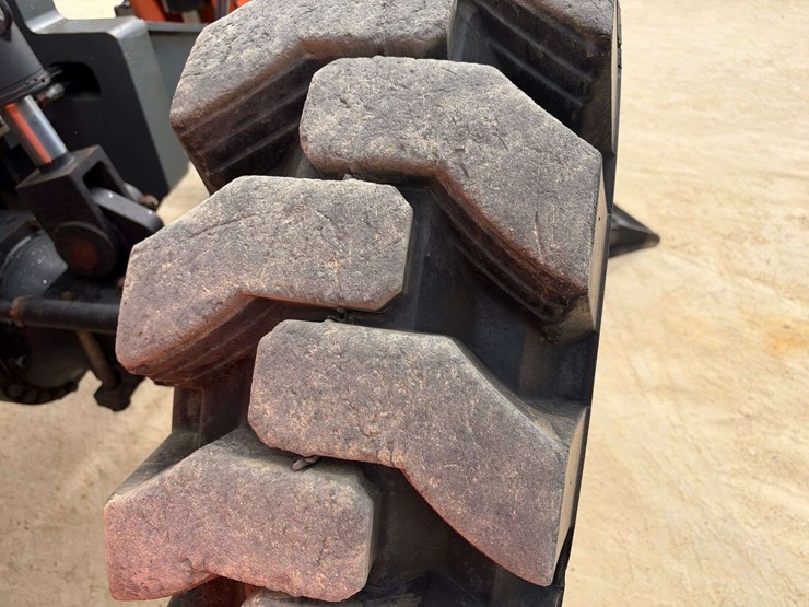 2009-jlg-g10-55a-image-26