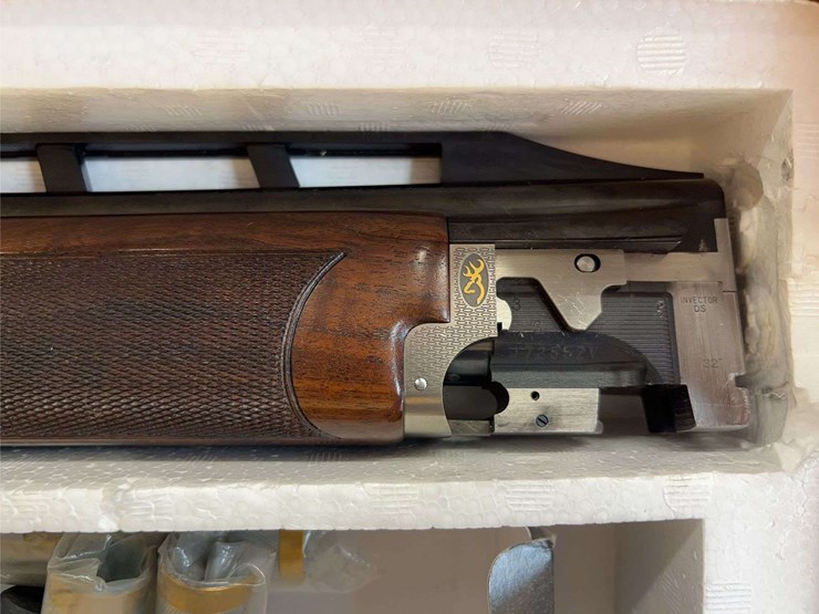 browning-citori-12-gauge-o/u-shotgun-image-3
