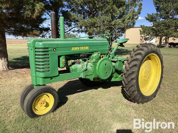1947-john-deere-model-a-image-1