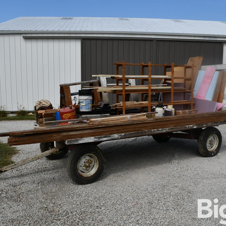 Hayrack w/ Contents