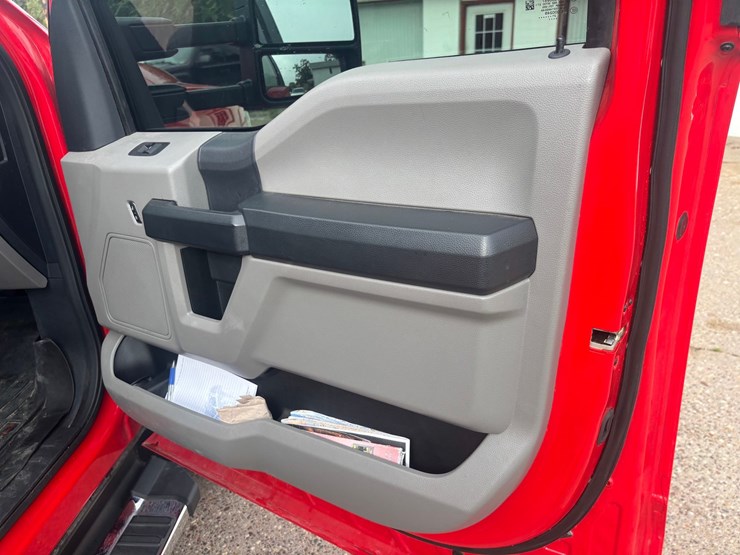 2022-ford-f250-image-55