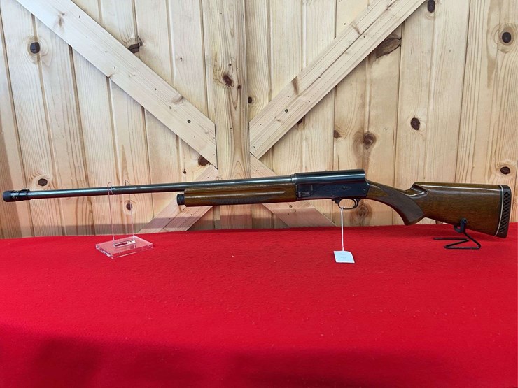 browning-a-5-16-gauge-semiauto-shotgun-image-1