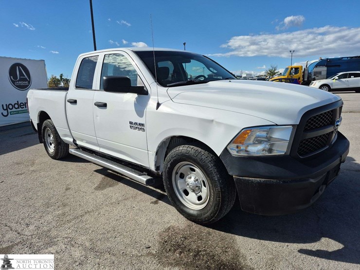 2017-dodge-1500-image-3