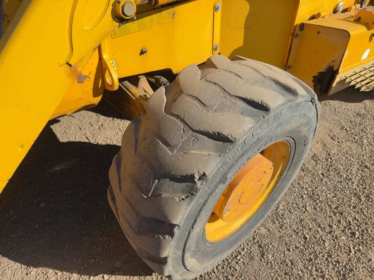 2001-jcb-214-image-15