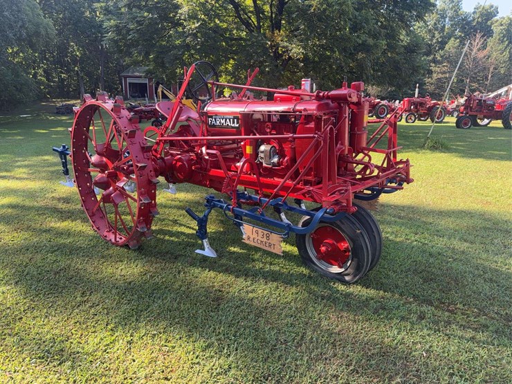 1938-farmall-f-14-image-3