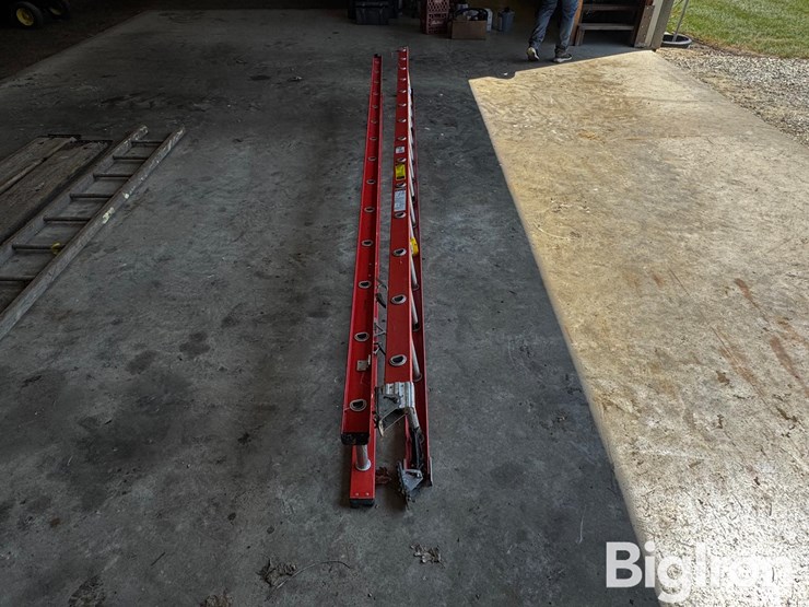 keller-5128-28’-ladder-image-4
