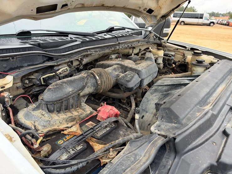 ford-f250-xl-image-8