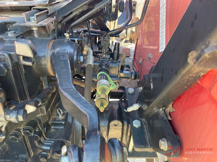 case-ih-75-image-16