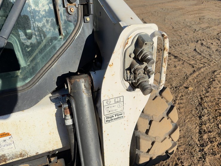 2017-bobcat-s770-image-10