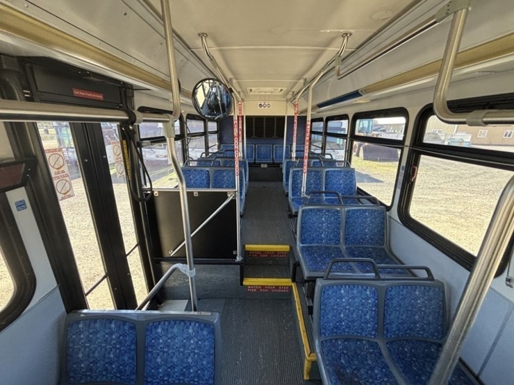 2010-gillig-35'-transit-bus-image-19