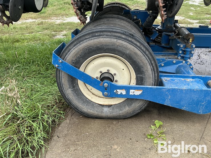 2014-kinze-3660-image-12