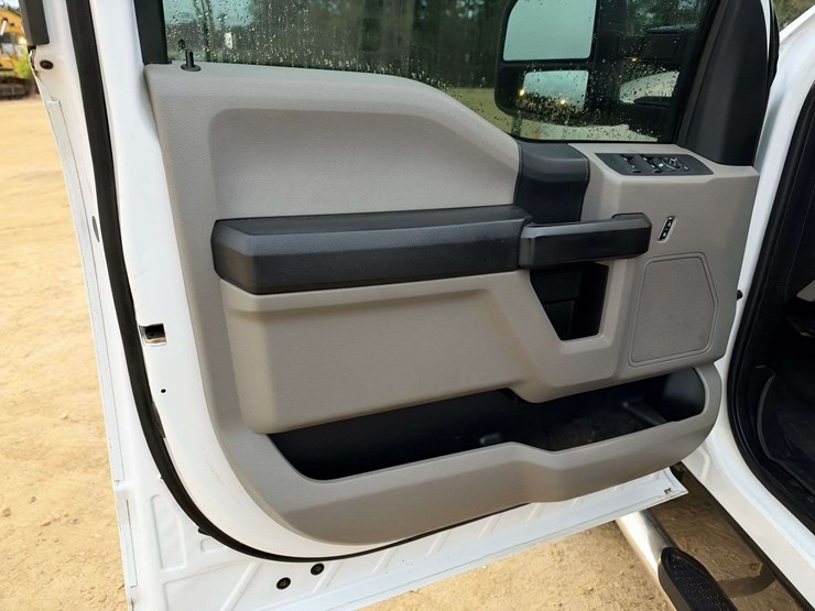 ford-f250-image-9