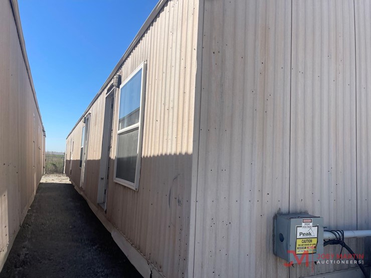 mobile-job-site-living-quarters-image-2