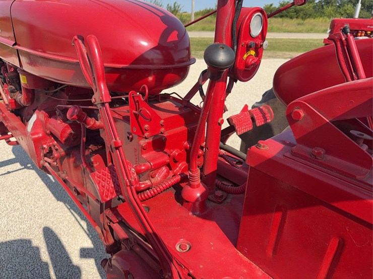 farmall-super-mta-image-40