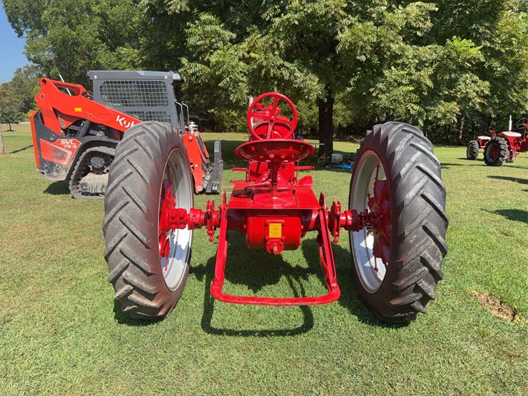 1936-farmall-f-12-image-6