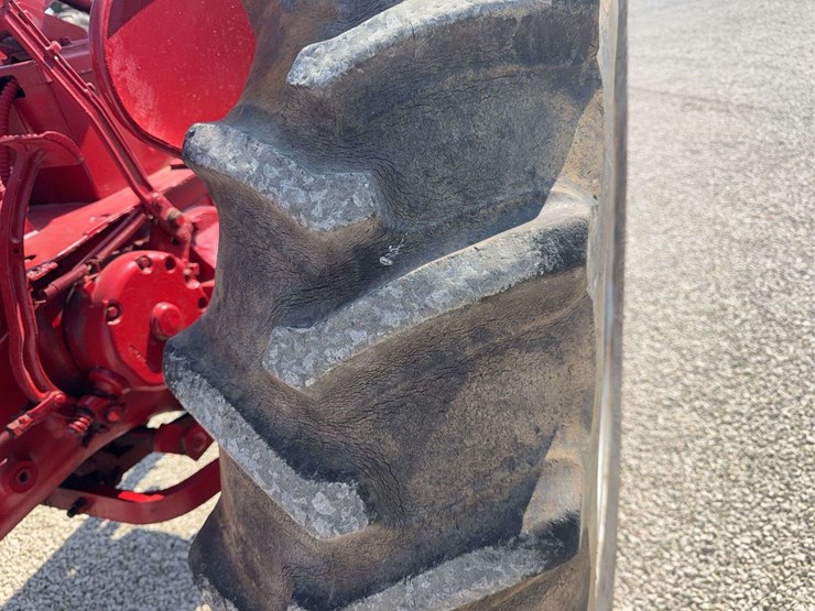 farmall-super-mta-image-16
