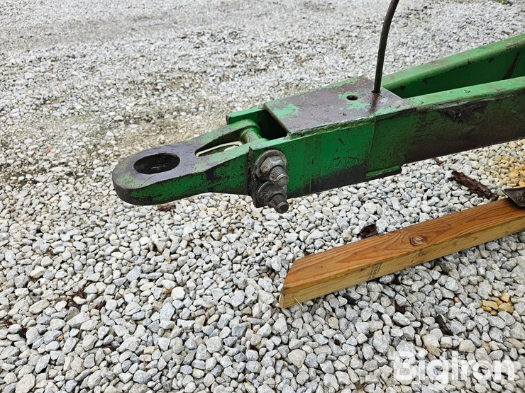 john-deere-630-image-9