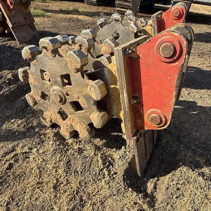 CAT 24" Excavator Compaction Wheel