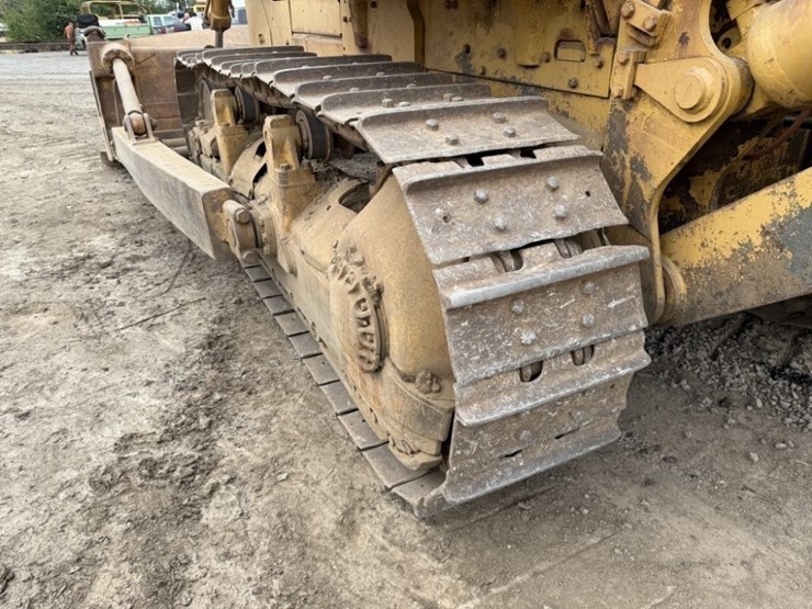 1972-caterpillar-d8h-image-16