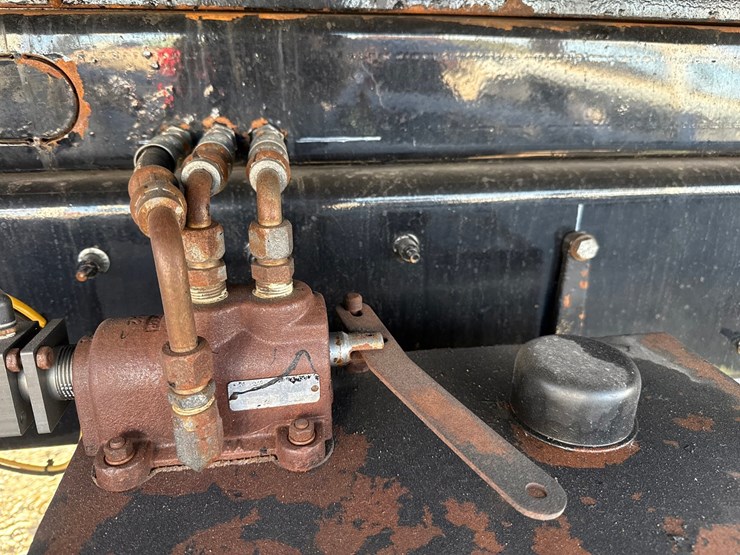 2020-kenworth-t270-image-28