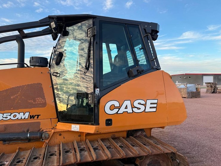 case-850m-wt-image-12
