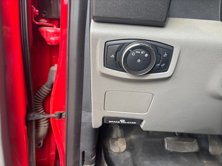 2022-ford-f250-image-53