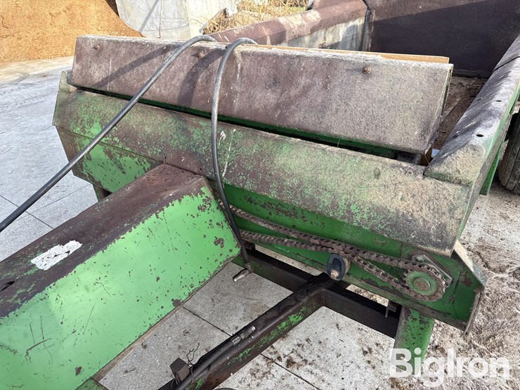 john-deere-450-image-17