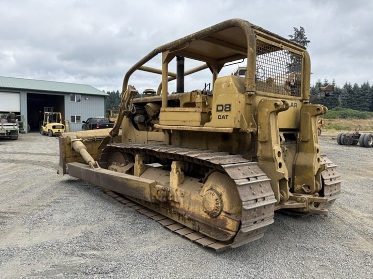 1967-caterpillar-d8h-image-6