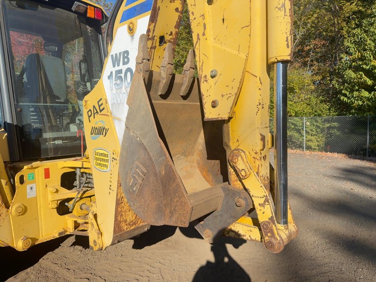 2005-komatsu-wb150aws-2-image-19