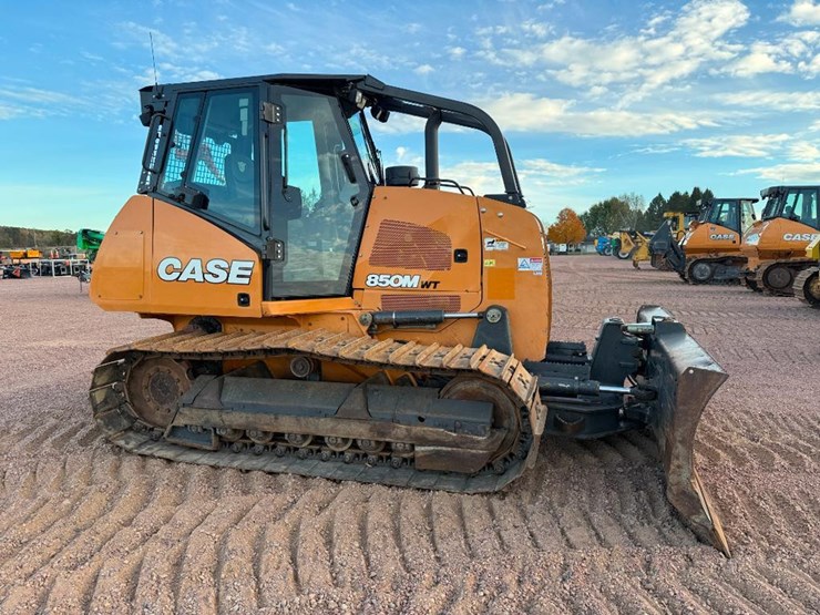case-850m-wt-image-3