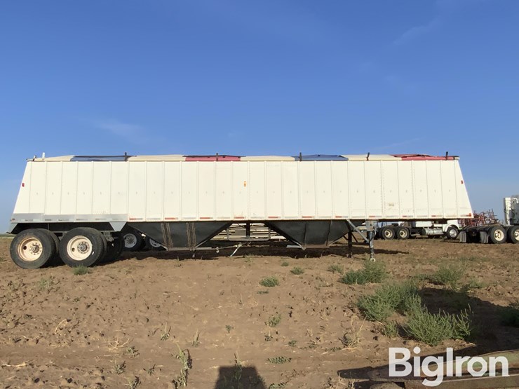 1980-merritt-grain-trailer-image-4