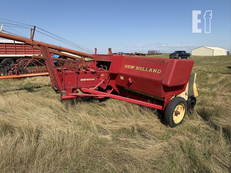 new-holland-270-image-5
