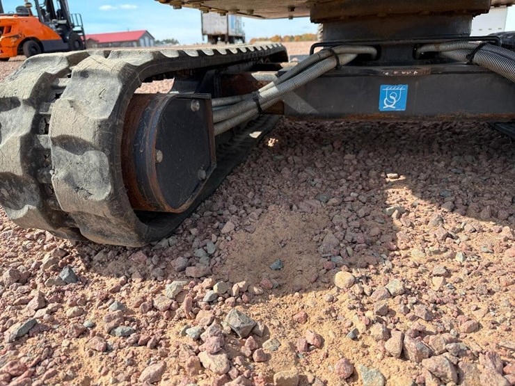 deere-17g-image-21