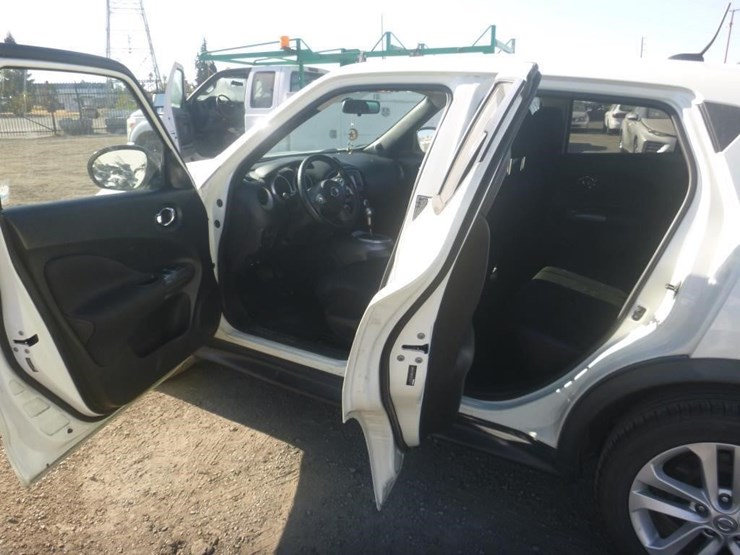 2011-nissan-juke-image-5