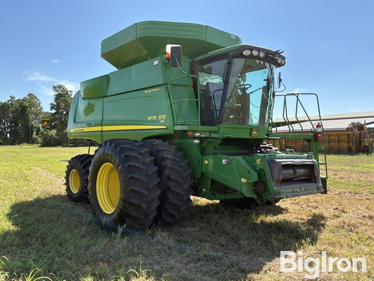 2011-john-deere-9770-sts-image-3