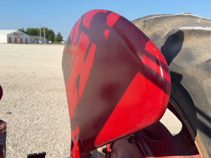 farmall-super-h-image-36