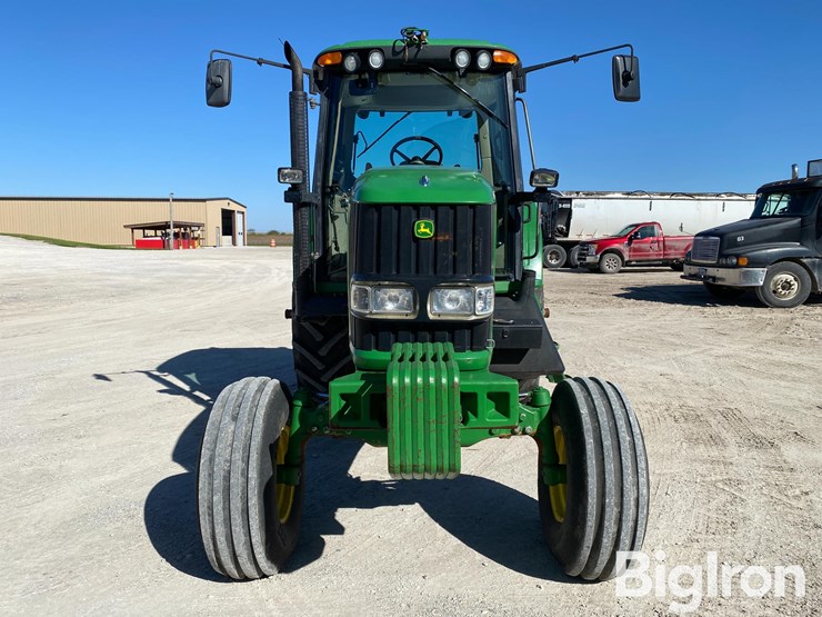 2003-john-deere-7720-image-2
