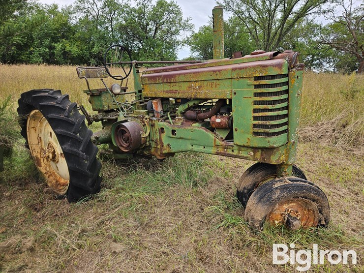 1949-john-deere-a-image-3