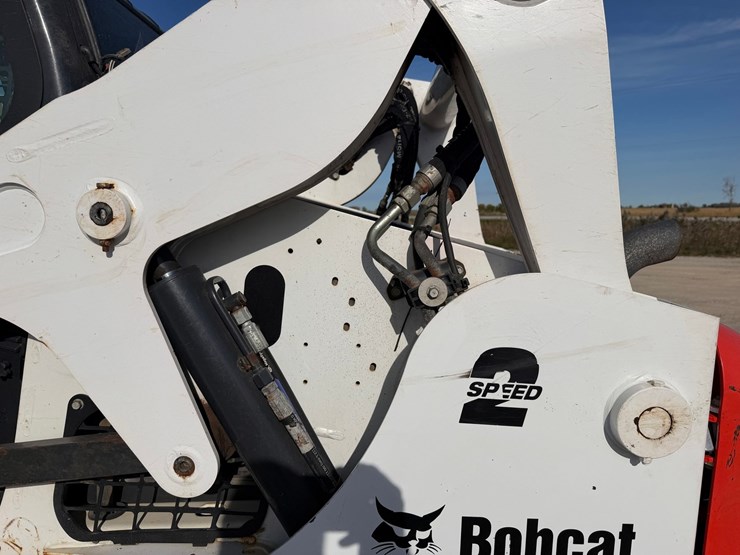 2019-bobcat-t650-image-26