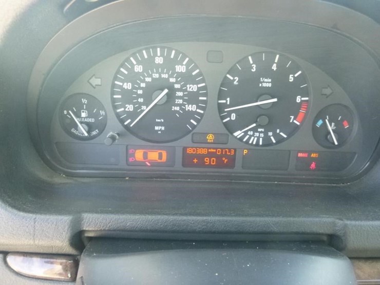 2005-bmw-x5-image-9